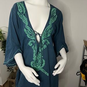 Beach cover up | size: XL (fitted on a mannequin size: small)